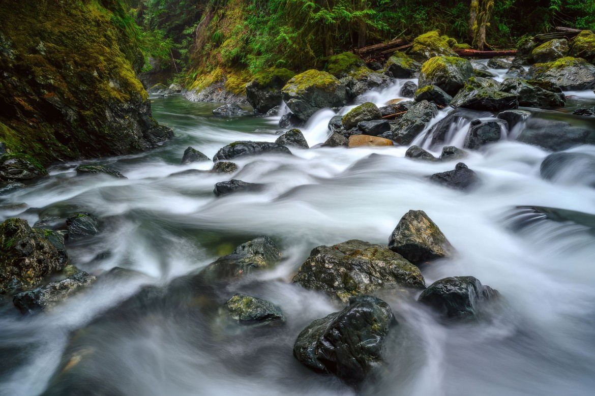 Rosewall Creek Falls